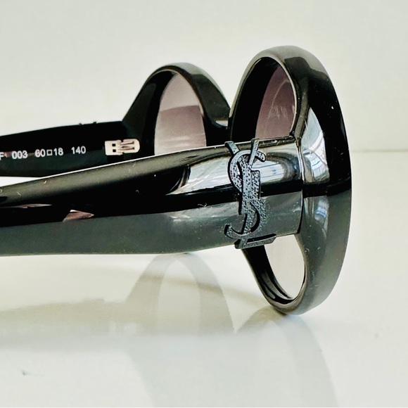 Saint Laurent Round Oversized Sunglasses SL M1/F 003 - Picture 3 of 7